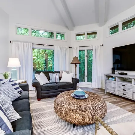 2349-51 Courtside Villas